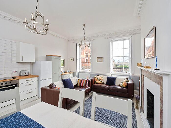 1 Bedroom Apartment For Sale In Albermarle Row | Hotwells, BS8