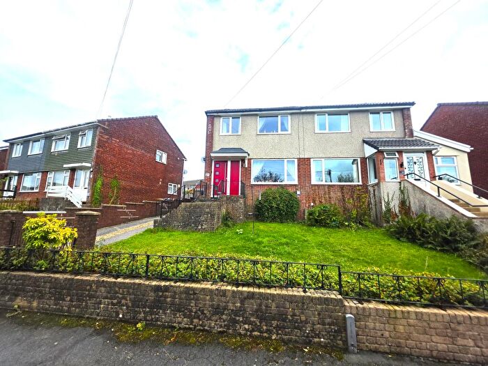 3 Bedroom Semi-Detached House For Sale In Caerbryn, Pentwyn-mawr, Caerphilly County Borough, NP11