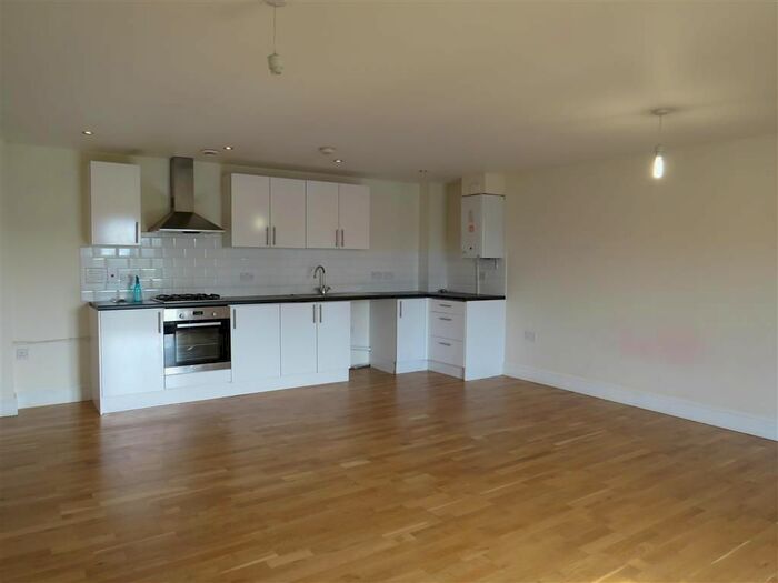 2 Bedroom Flat To Rent In Station Road, Ashford Business Park, Sevington, Ashford, TN23