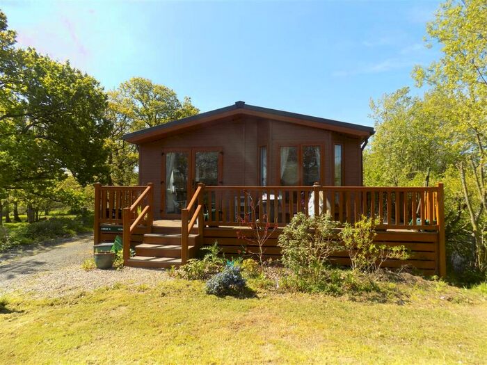2 Bedroom Chalet To Rent In Hatherleigh Road, Winkleigh, EX19