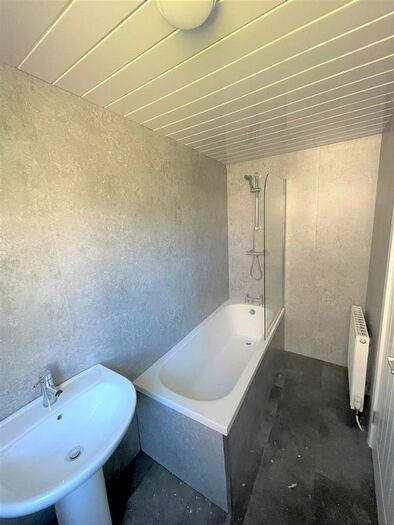 3 Bedroom Semi-Detached House To Rent In Hareshaw Crescent, Muirkirk, Cumnock, KA18