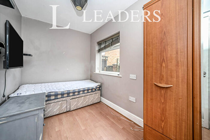 1 Bedroom Terraced House To Rent In Ludlow Walk, Bedford, Bedfordshire, MK41