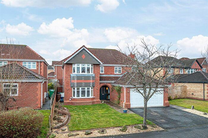 4 Bedroom Detached House For Sale In Bruce Gardens, Dunfermline, KY11