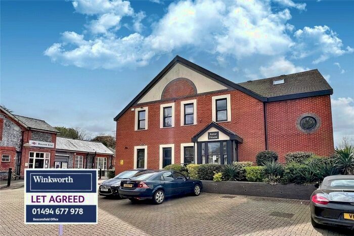 1 Bedroom Flat To Rent In Station Road, Bourne End, SL8