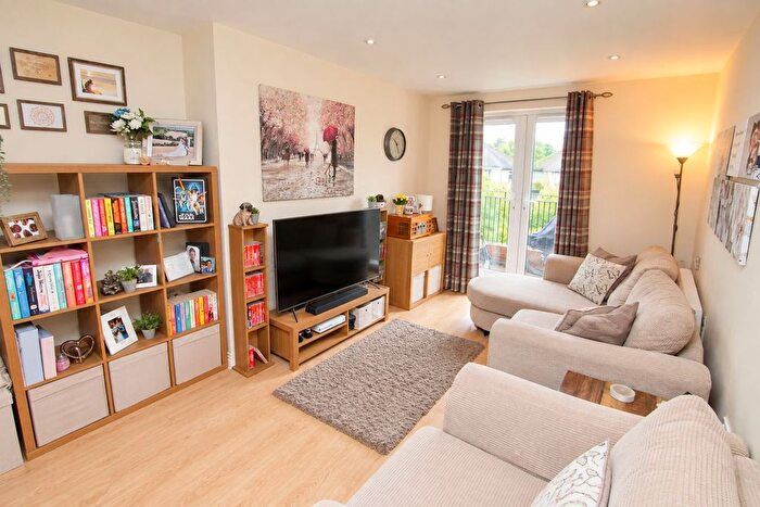 2 Bedroom Flat To Rent In Deacon House, - Littleton Road, Ashford, TW15