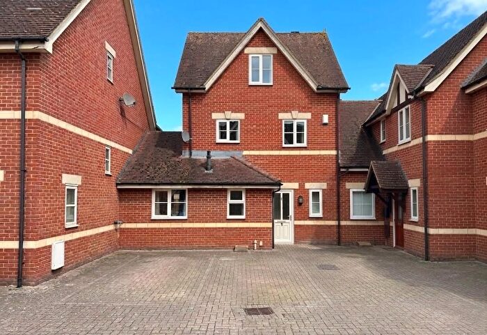 3 Bedroom Terraced House For Sale In Maud Heath Court, Chippenham, SN15