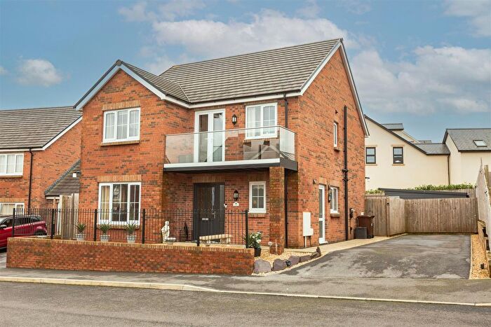 4 Bedroom Detached House For Sale In Clos Clemment, Five Roads, Llanelli, SA15