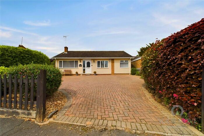 3 Bedroom Bungalow For Sale In Church Street, Rothersthorpe, Northampton, NN7