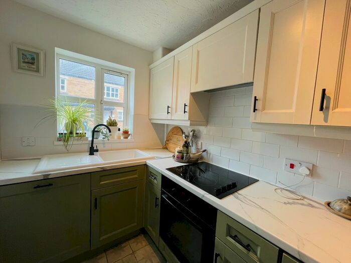 2 Bedroom Property To Rent In Kings Drive, Stoke Gifford, Bristol, BS34