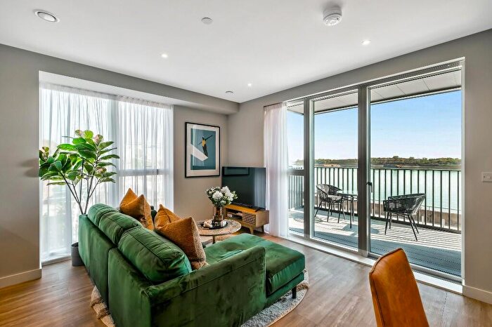 2 Bedroom Apartment For Sale In - Upper Dock Walk, , London, E16