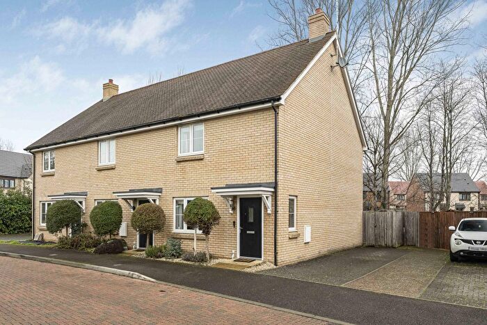 2 Bedroom End Terrace House For Sale In Harding Way, Abingdon, OX13