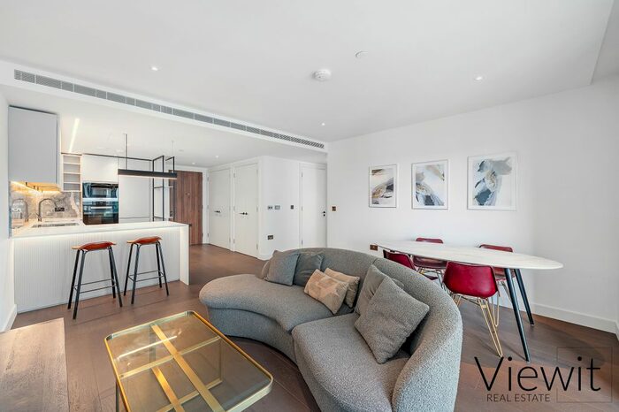 2 Bedroom Flat To Rent In White City Living, London, W12