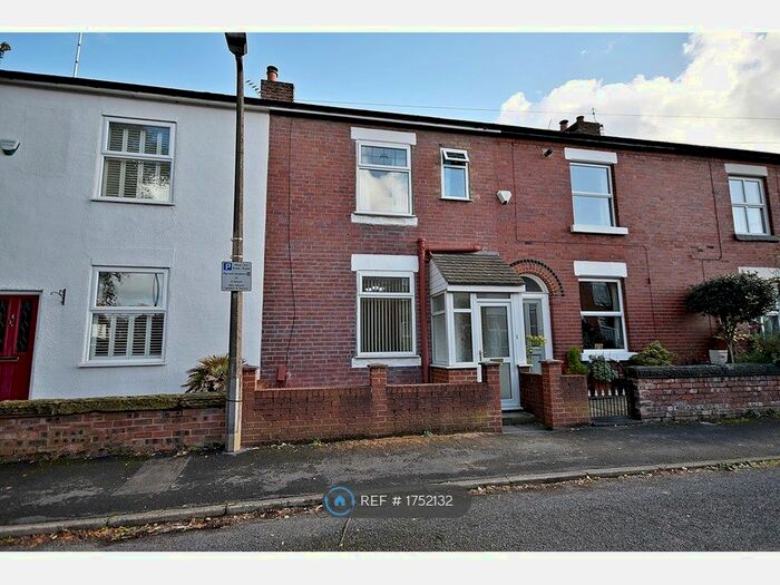 3 Bedroom Terraced House To Rent In Albion Grove, Sale, M33