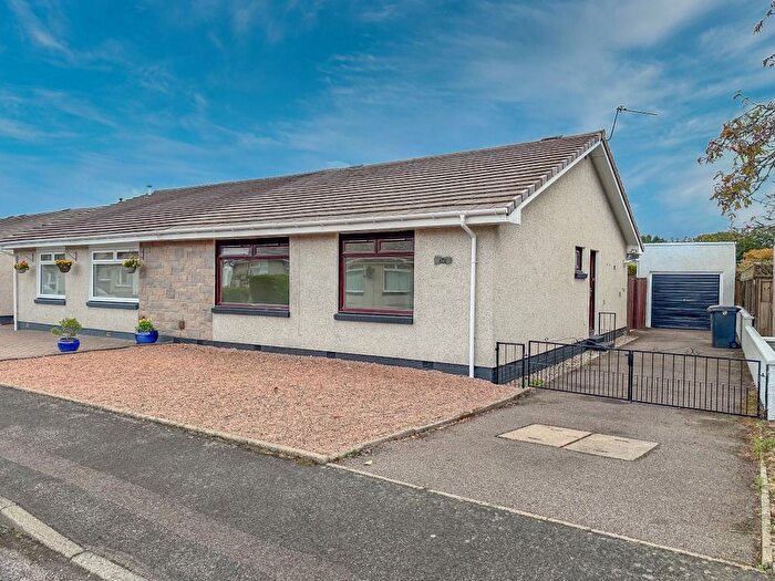 3 Bedroom Semi-Detached House To Rent In Middleton Crescent, Bridge Of Don, Aberdeen, AB22