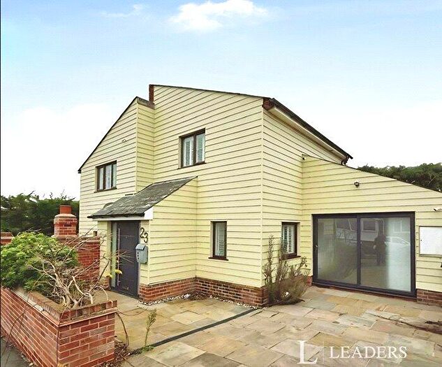 3 Bedroom Detached House For Sale In Shears Crescent, West Mersea, Colchester, CO5