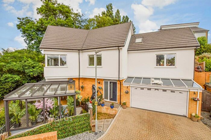 3 Bedroom Detached House For Sale In Moorings Reach, Maidstone, Kent, ME14