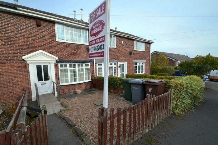 2 Bedroom Terraced House For Sale In Sandmoor Garth Town Lane, Idle, BD10