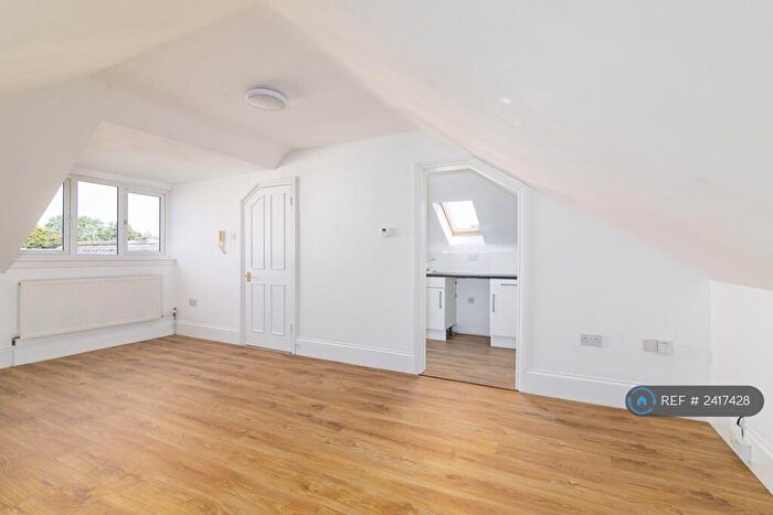 1 Bedroom Flat To Rent In Footscray Road, London, SE9