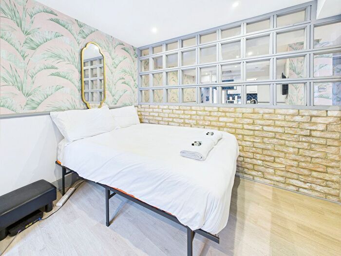 1 Bedroom Flat To Rent In Wells House Road, London, NW10
