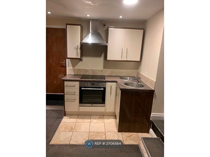 1 Bedroom Flat To Rent In Nelson Street, Buckingham, MK18