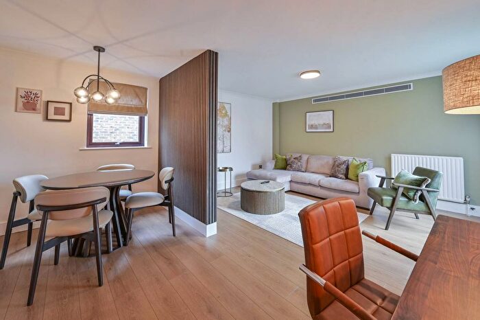 2 Bedroom Flat To Rent In Kensington High Street, London, High Street Kensington, London, W8