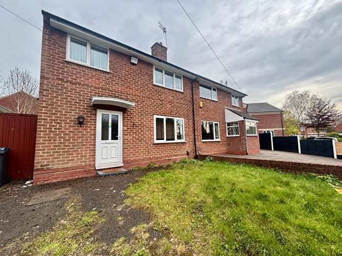 3 Bedroom Semi Detached House To Rent In Staple Lodge Road, Northfield, B31