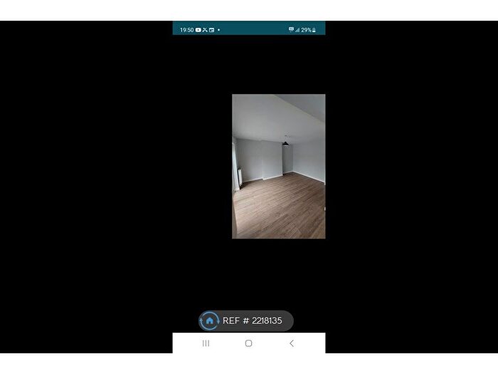 3 Bedroom Flat To Rent In Basford, Nottingham, NG7