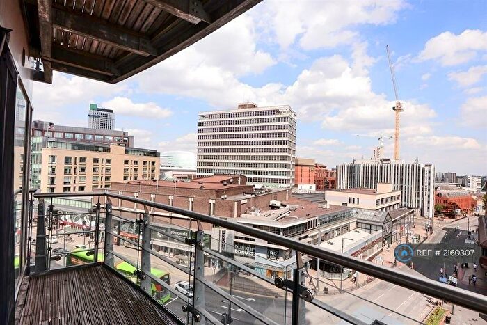 2 Bedroom Flat To Rent In Albion Street, Leeds, LS2