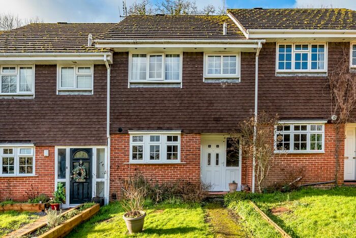 3 Bedroom Terraced House To Rent In Firs Crescent, Kings Worthy, Winchester, SO23