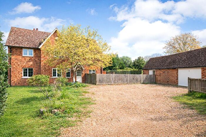 3 Bedroom Detached House For Sale In High Street, Ridgmont, Bedfordshire, MK43