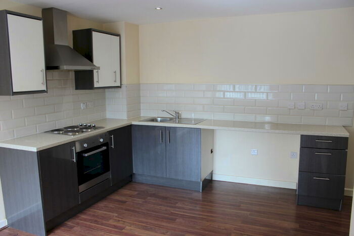 1 Bedroom Flat To Rent In Mayberry Place, Rumbow, Halesowen, West Midlands, B63
