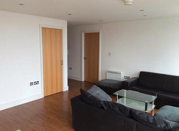 2 Bedroom Flat To Rent In Litmus Building, Huntingdon Street, Nottingham, NG1