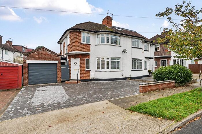 4 Bedroom Semi Detached House To Rent In Beaumont Road Petts Wood, BR5