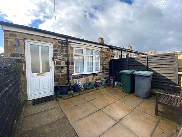 1 Bedroom Bungalow For Sale In Pot House Road, Wibsey, Bradford, BD6