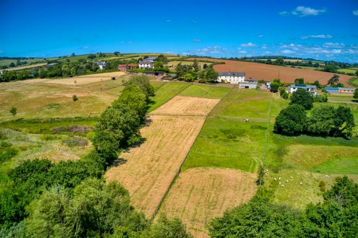 5 Bedroom Farm House For Sale In Colebrooke Lane, Cullompton, EX15