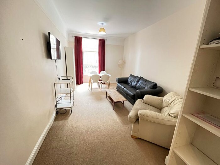 4 Bedroom Flat To Rent In Union Street, Dundee, DD1