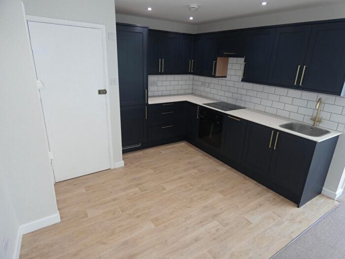 2 Bedroom Apartment To Rent In Cowick Street, Exeter, EX4