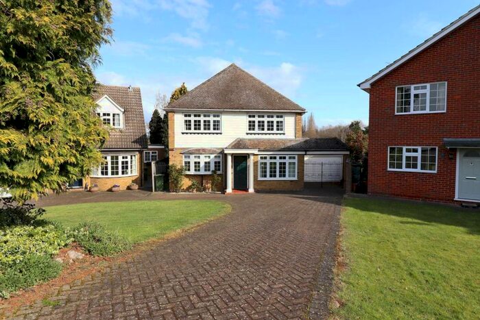 4 Bedroom Detached House To Rent In Ruskin Dene, CM12