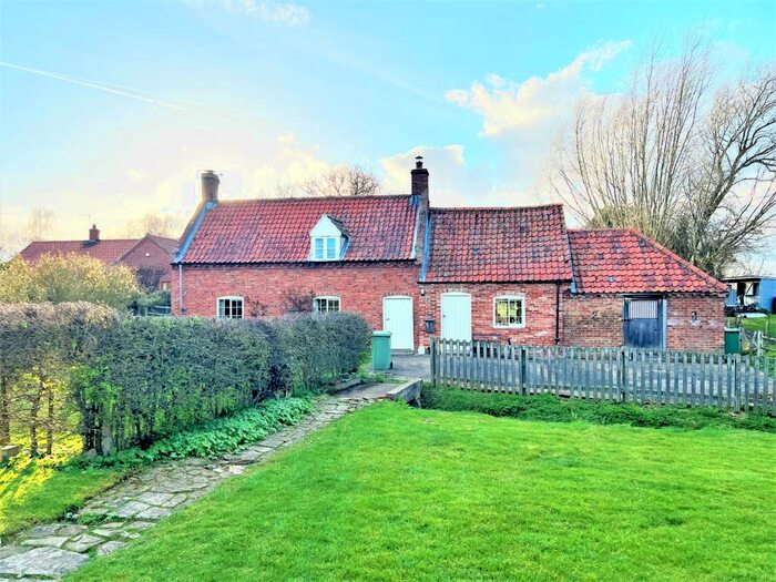 3 Bedroom Cottage For Sale In Town Street, Westborough, Grantham, NG23