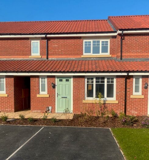 2 Bedroom Semi-Detached Villa To Rent In Nether View, Bolsover, Chesterfield, S44