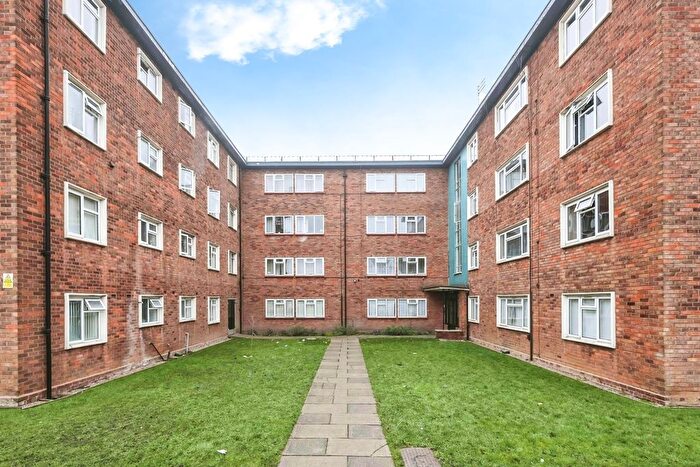 1 Bedroom Flat For Sale In Chester Road, Erdington, Birmingham, West Midlands, B24