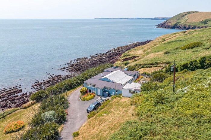 5 Bedroom Detached House For Sale In Manorbier, Tenby, SA70