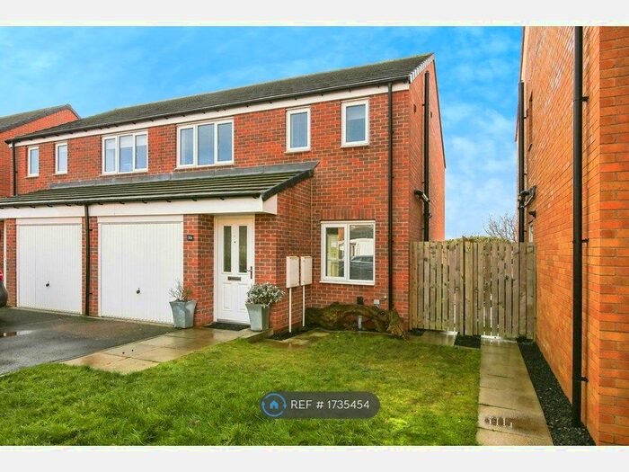 3 Bedroom Semi-Detached House To Rent In Warkworth Way, Amble, Morpeth, NE65