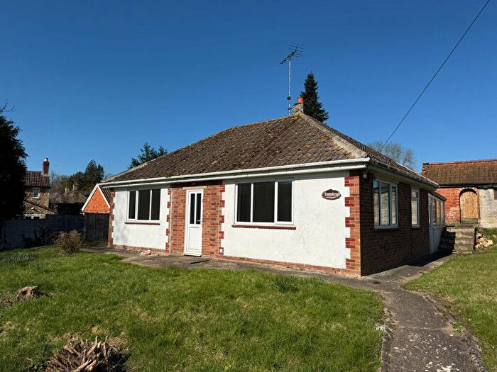 2 Bedroom Bungalow To Rent In The Green, Kirkby Underwood, Bourne, PE10