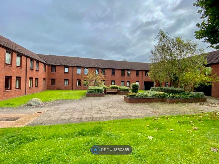 1 Bedroom Flat To Rent In Norman Brook Court, Market Drayton, TF9