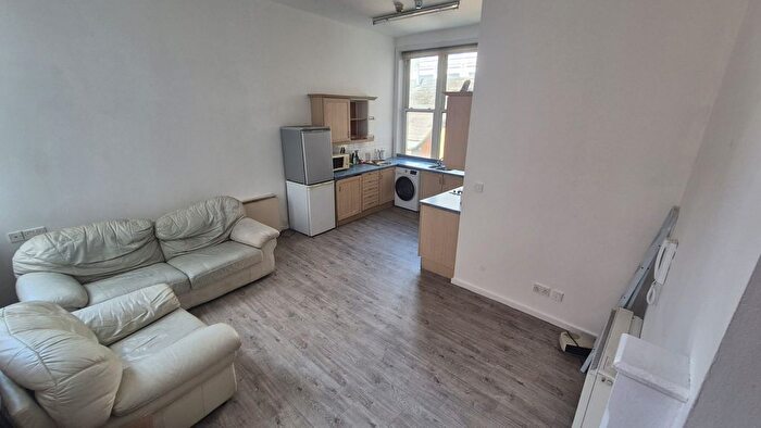 2 Bedroom Flat To Rent In Piccadilly, M1