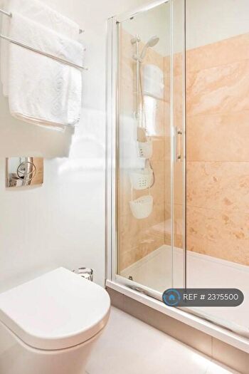 1 Bedroom Flat To Rent In Hanbury Street, London, E1