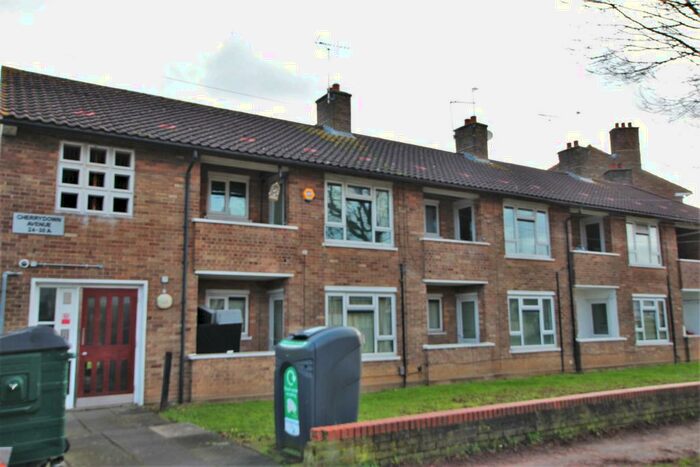 Flat To Rent In Cherrydown Avenue, Chingford, London, E4