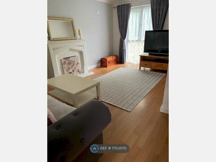3 Bedroom Terraced House To Rent In Berrylands, Orpington, BR6