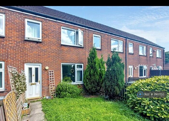 3 Bedroom Terraced House To Rent In Higher Wood St, Middleton, Manchester., M24